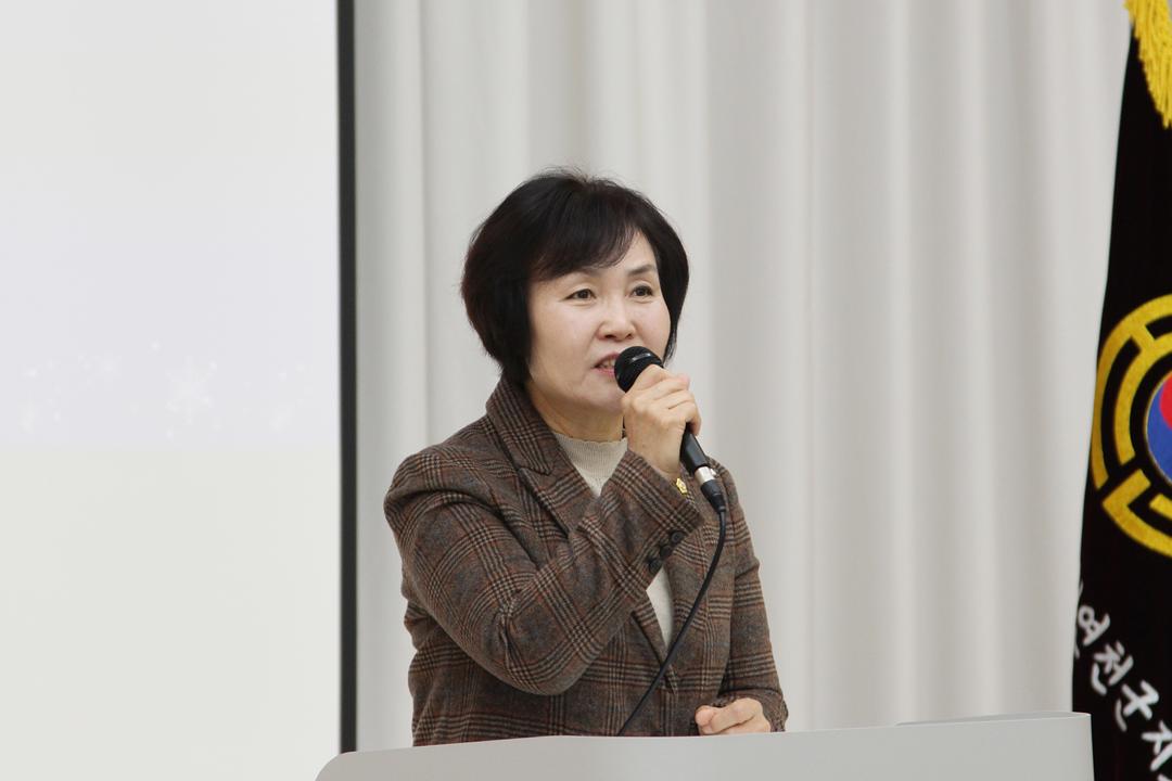 2025년 지도자 혁신교육 및 우수경로당 시상